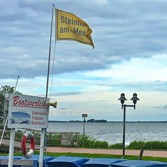 Steinhude-am-Meer.de Ortsschild Fahne – groß